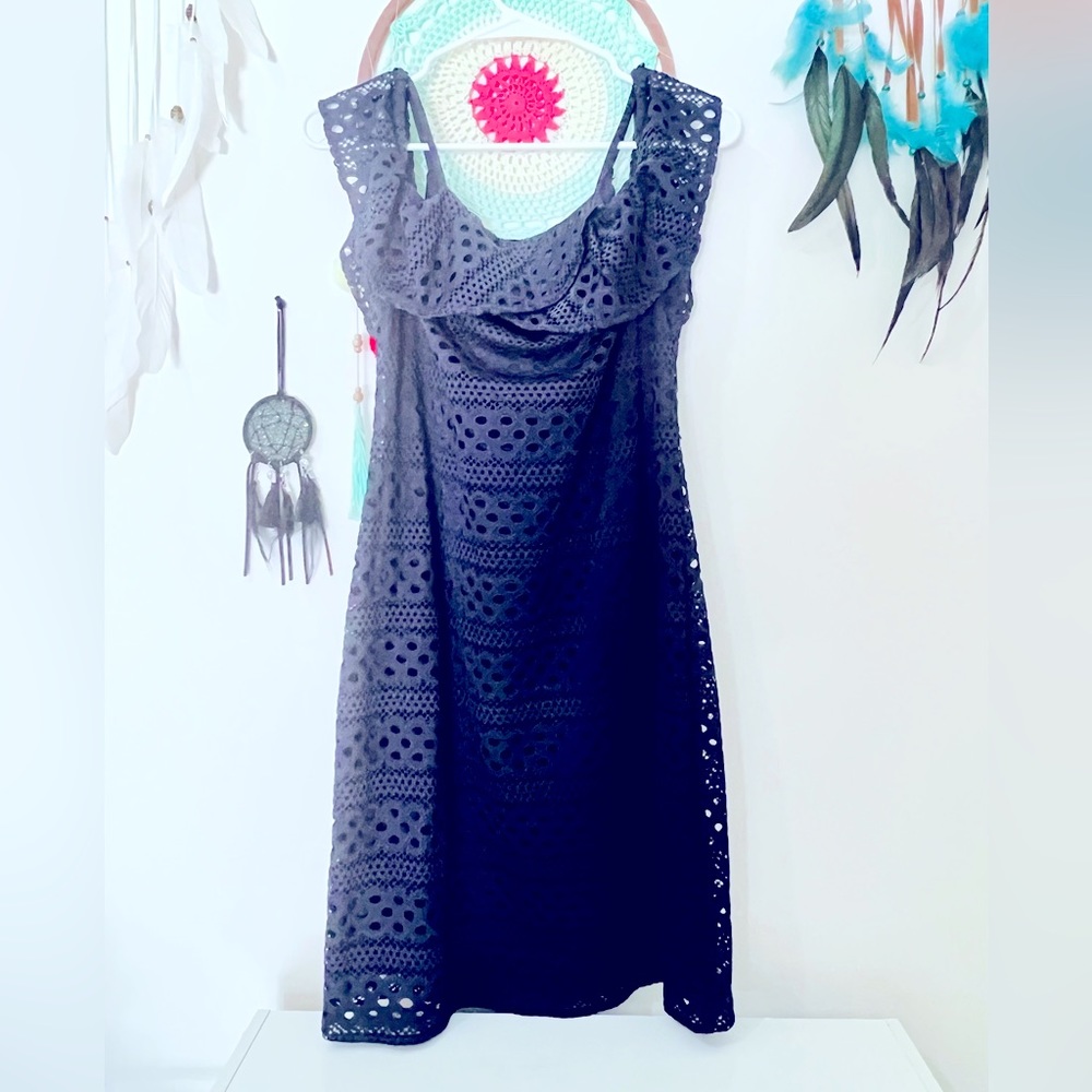 Guess Los Angeles Navy blue Dress.         Size: 14